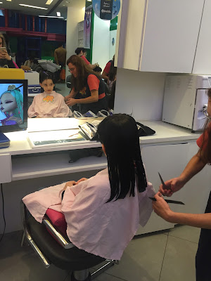 Salão infantil corte infantil