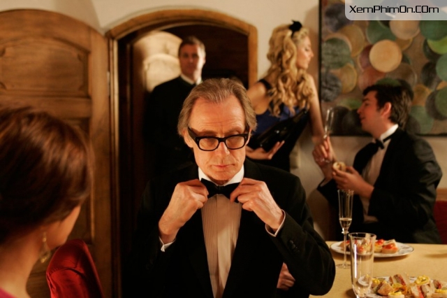 Cô Nàng Trượt Ván - Chalet Girl