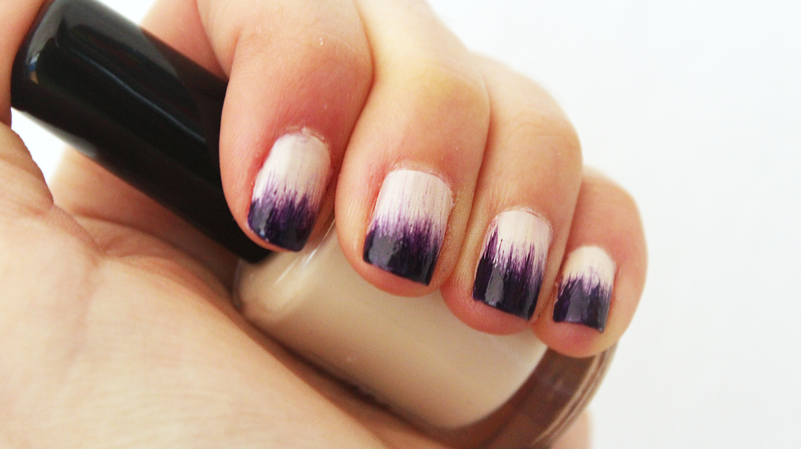 DIY Smudged Nails — Curly Made