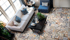 Marzua: Patchwork cerámico en paredes y suelos