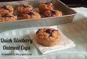 Quick Blueberry Oatmeal Cups Recipe @ treatntrick.blogspot.com