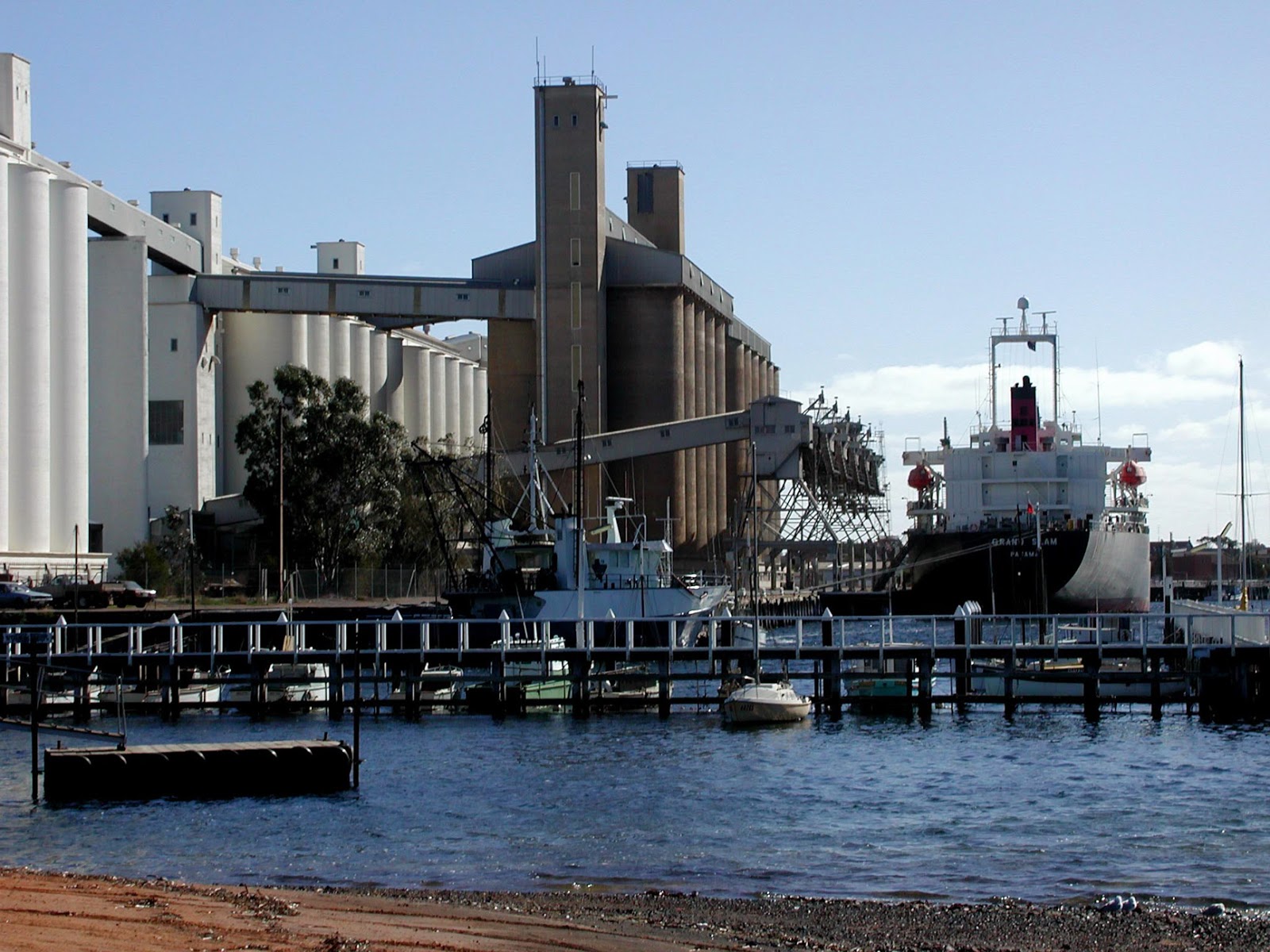 NixPixMix PORT PIRIE