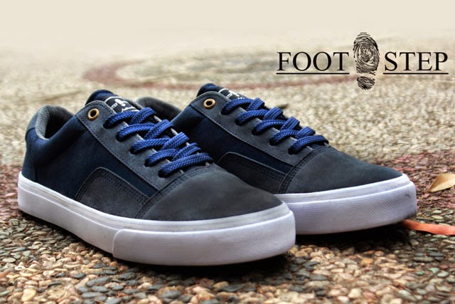 tempat jual sepatu clack.online