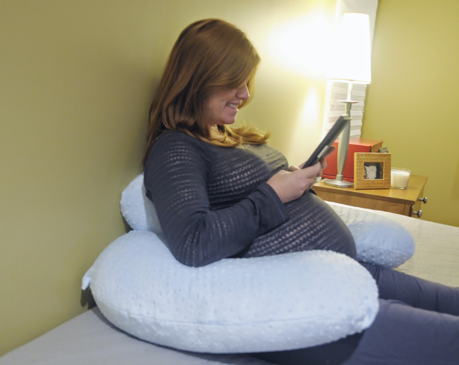 Twindustrious Twin Z Nursing Pillow