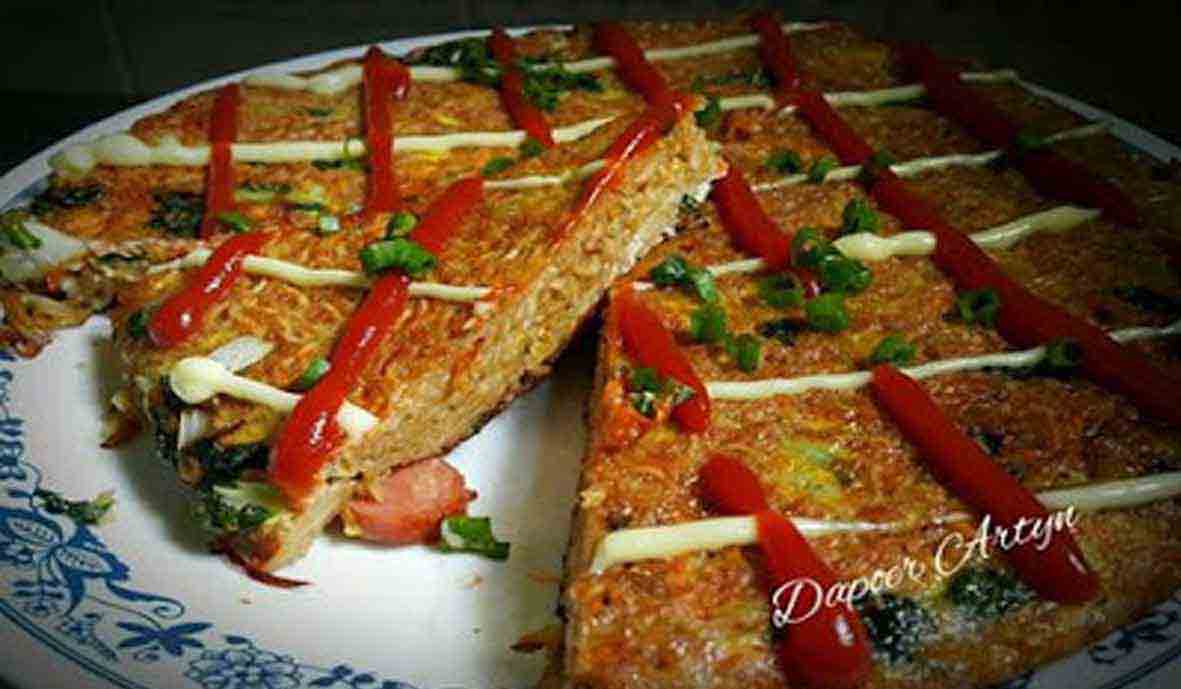 Resep Cara Membuat Pizza Mie Telur Praktis dan Enak Resep Cara Membuat Pizza Mie Telur Praktis dan Enak