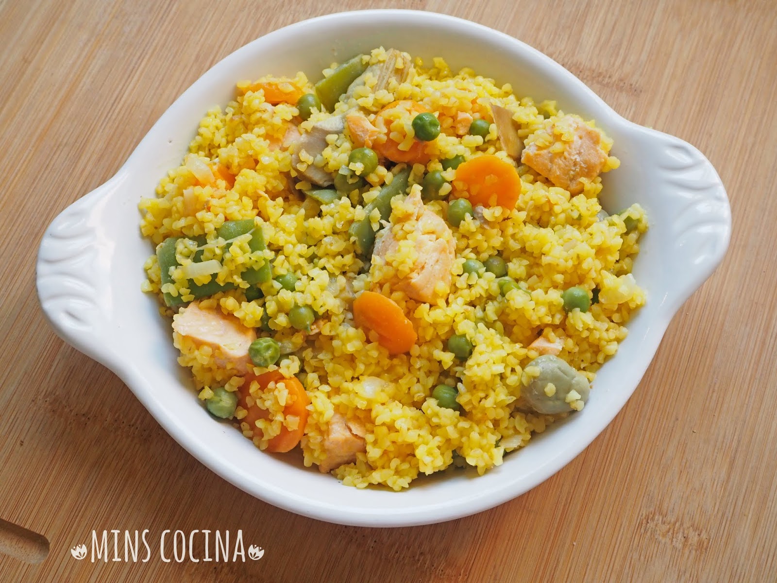 Receta "Paella" de bulgur con salmón y verduras Mis Recetas