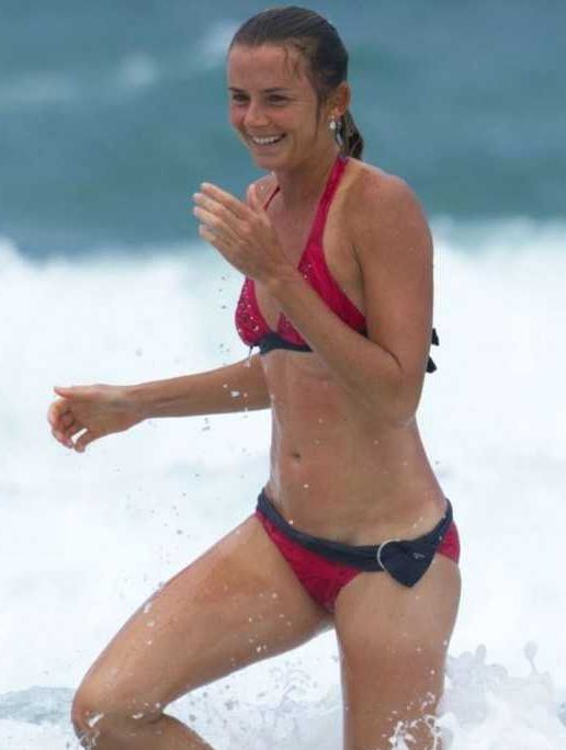 Retro Bikini: Daniela Hantuchova Wears "Red Bikini" On Surf Lesson At Australia (50 Photos)