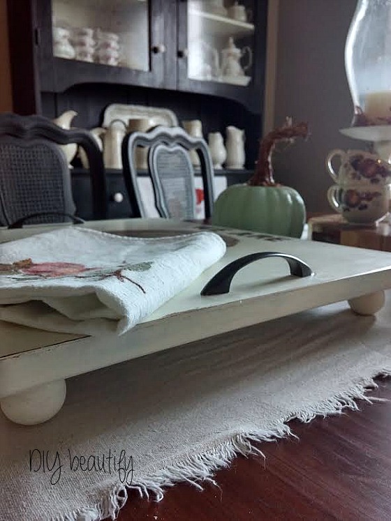 Creating a tray from a cupboard door