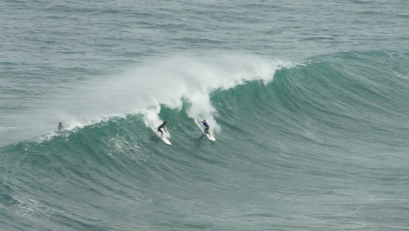 sesion otono menakoz septiembre 2015 surf olas grandes 06
