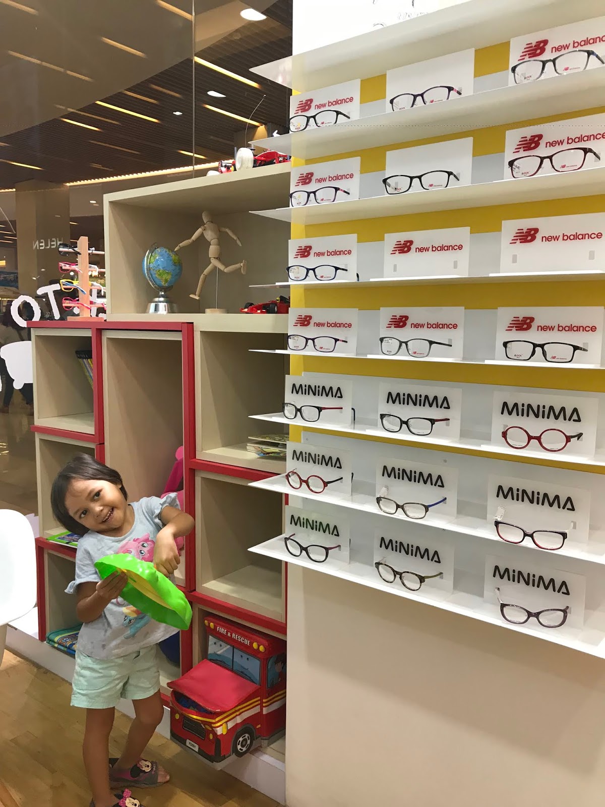 Pengalaman Anak Anak Periksa Mata - Life Cherish