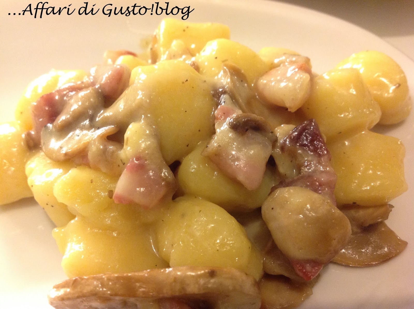 Affari di Gusto Gnocchi con taleggio, funghi e pancetta