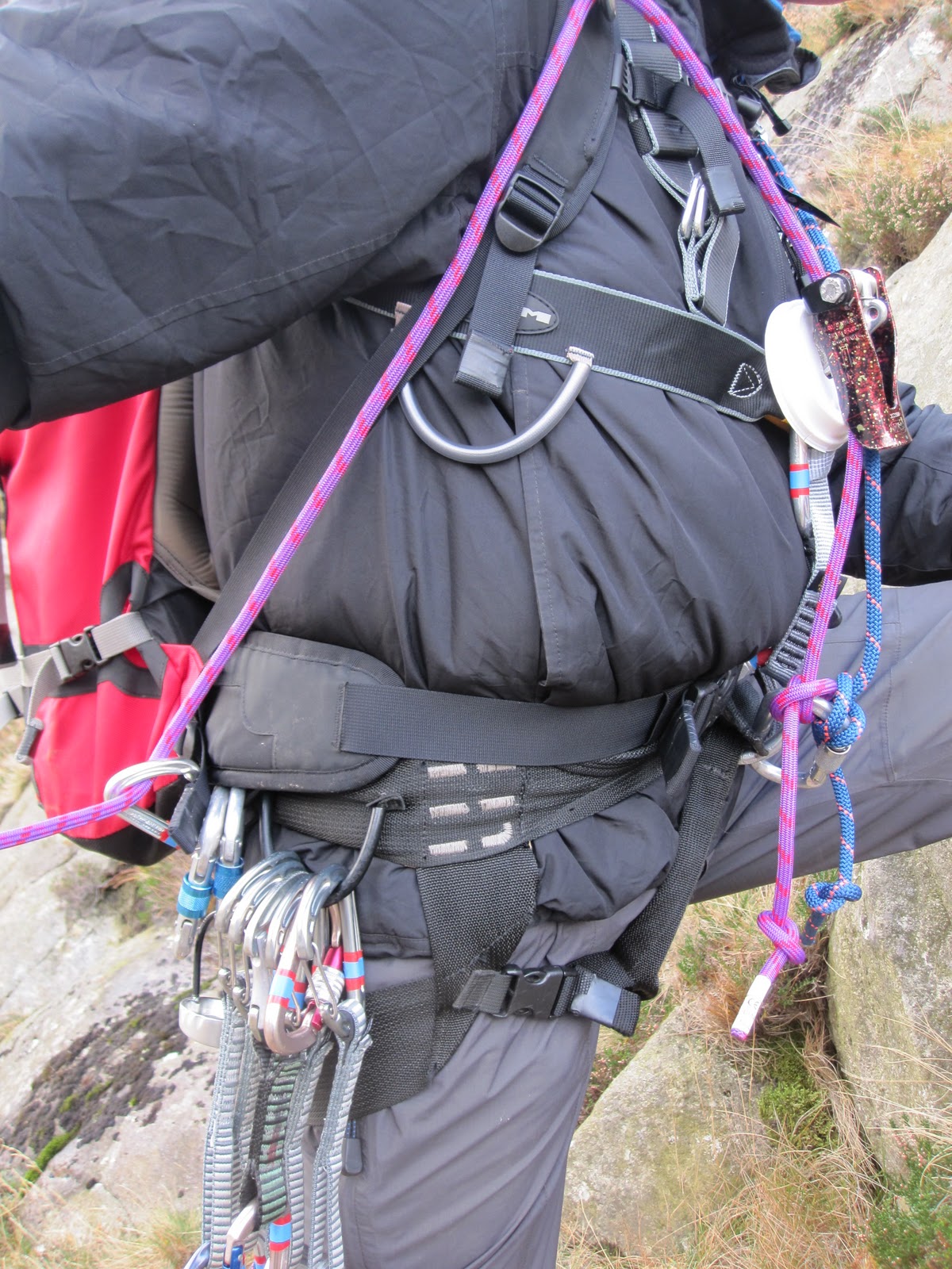 Rob Thornton's Solo Mountaineering Blog. SOLO SELFBELAY ON PETZLSHUNT.