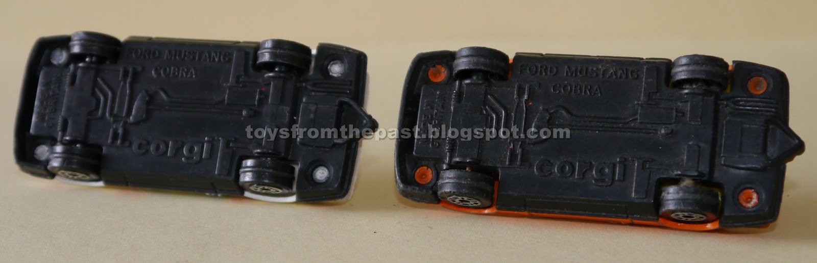 Toys from the Past: #925 CORGI JUNIORS and HOT WHEELS! - FORD MUSTANG ...