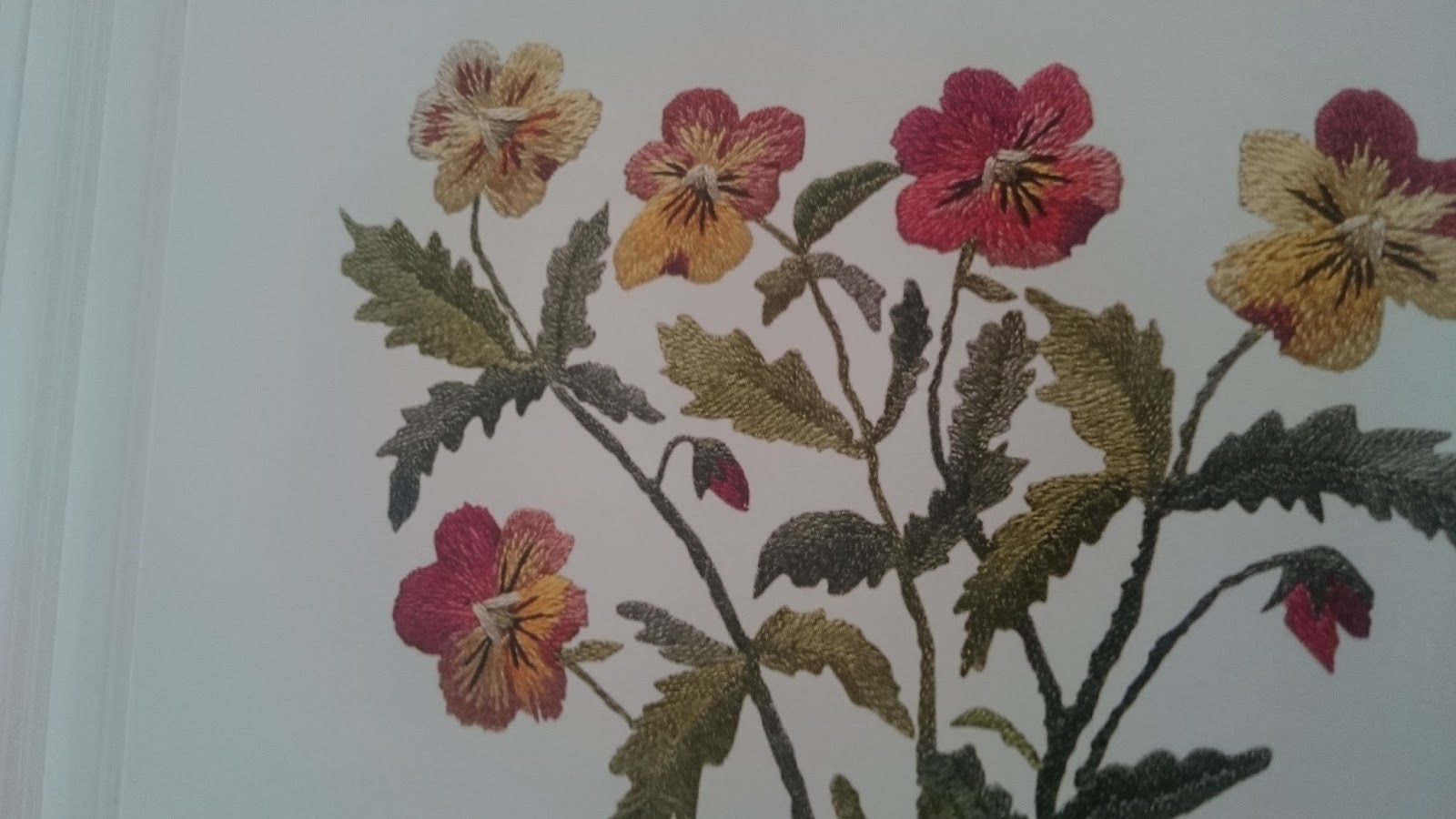 AZ of Embroidered Flowers Search Press Book Review Crochet Addict UK