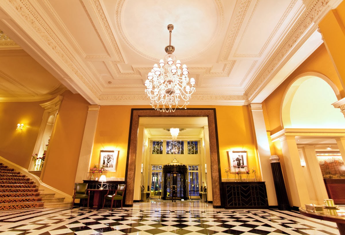Afternoon Tea in Claridge's Foyer Afternoon Tea in Claridge's Foyer, London