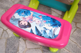 JuaiMurah: Dora Table With Attached Chair