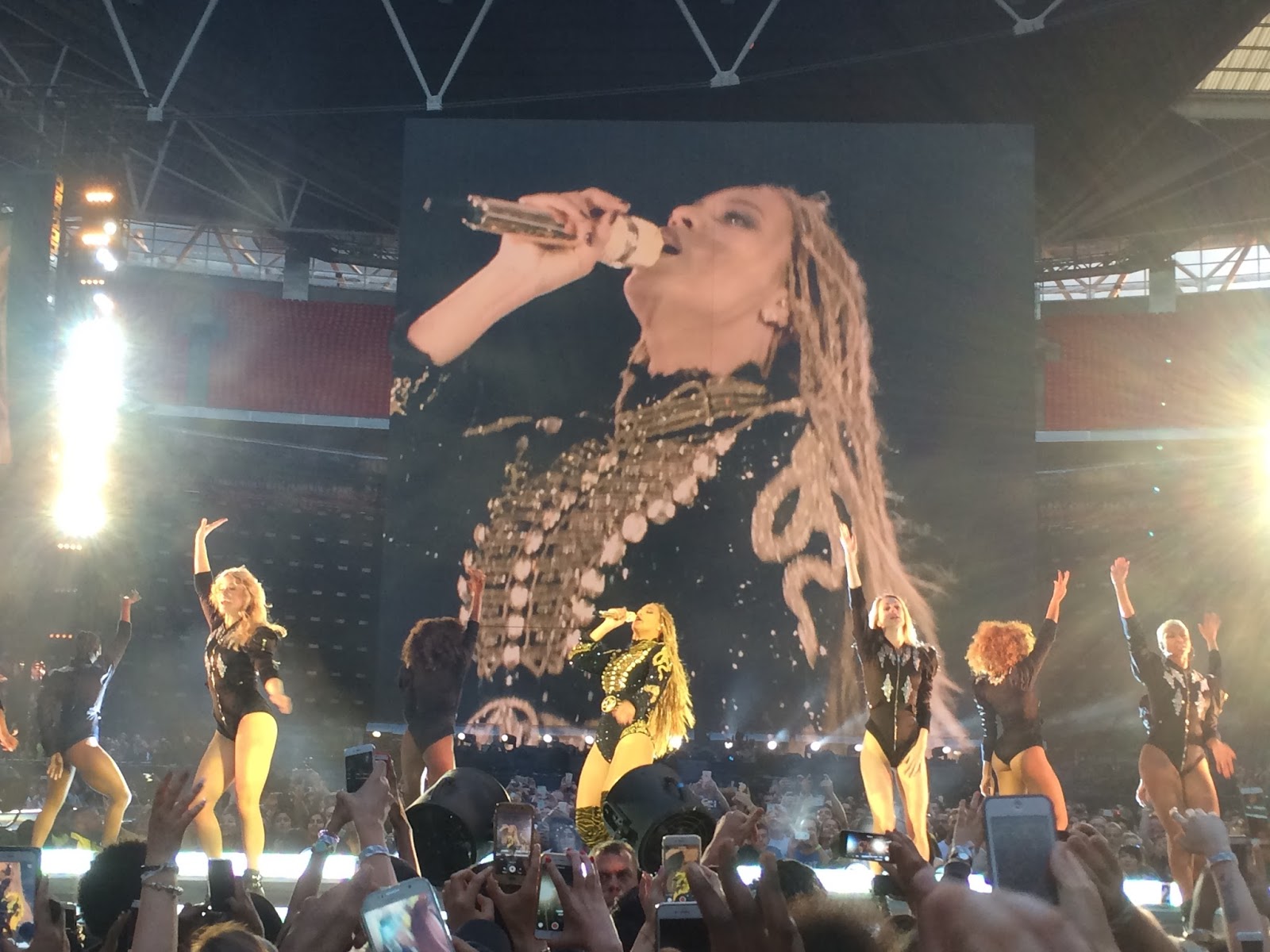 Beyoncé Formation World Tour Wembley Stadium THE GIZZLE REVIEW