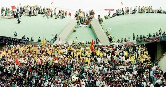 35+ Pengertian Sosiologi Secara Umum, Etimologi, dan