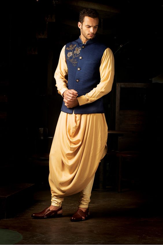 30 Outfits Men Can Wear At An Indian Wedding What To Wear To An