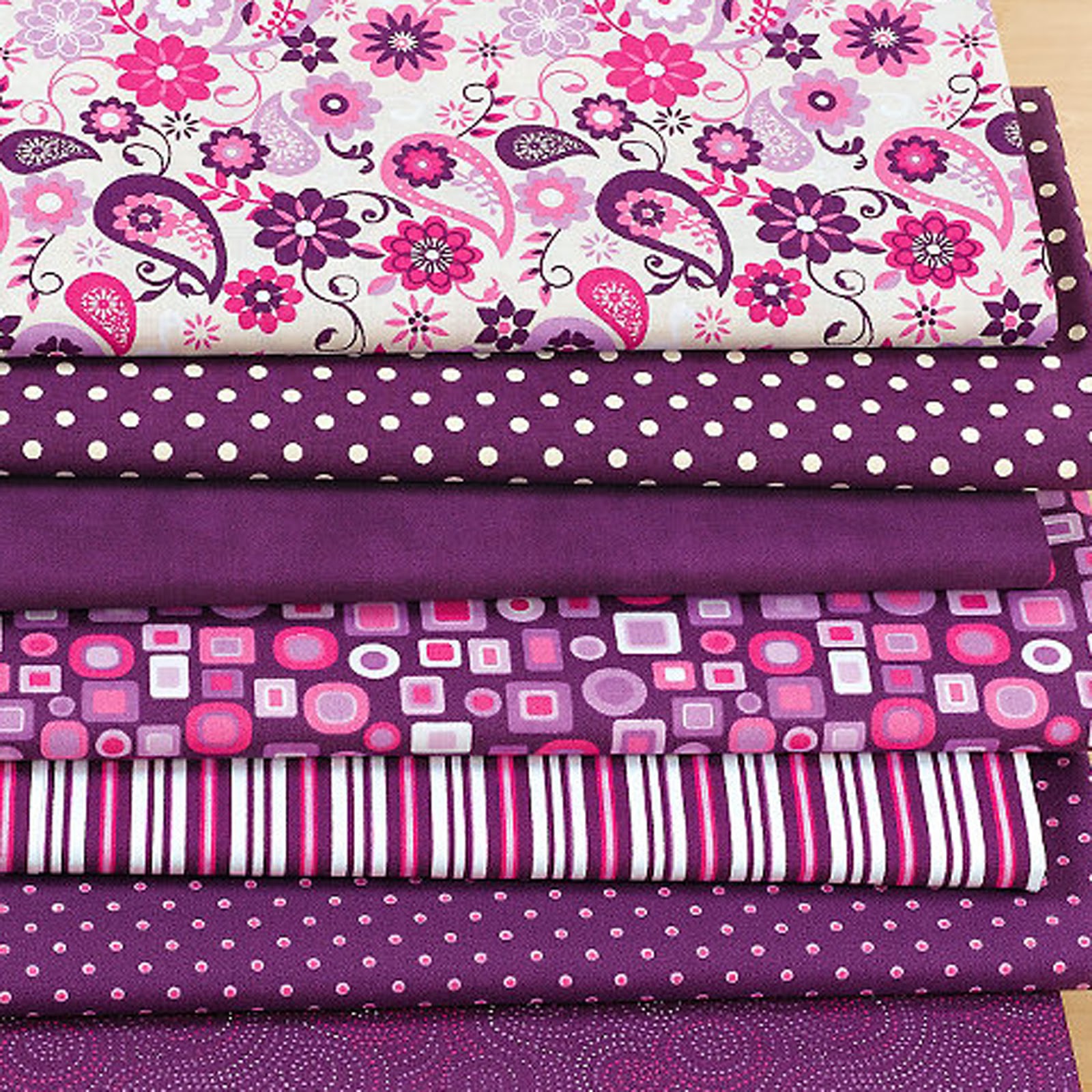 Ткани доставка по россии. Набор ткани для шитья. Текстиль для Барби. Ткани из Кореи. Японская аппликация из ткани домики.