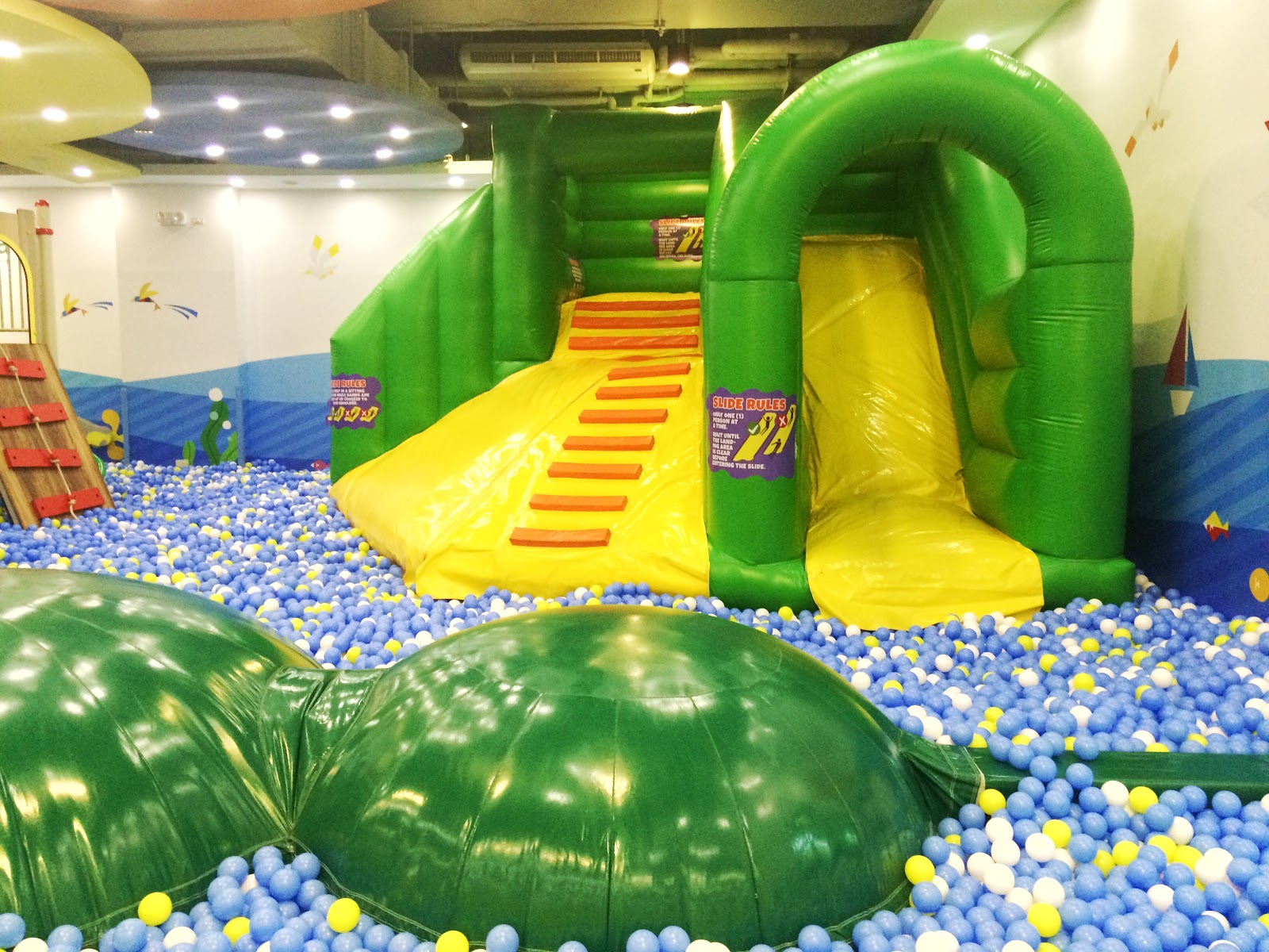 MytwinkletwinkleStar Kidzoona Uptown Mall BGC