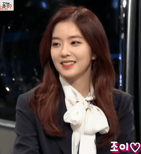 리버풀vs맨시티 앞두고 막간타임에 보는 어제자 런드리데이 아이린.gif | 인스티즈