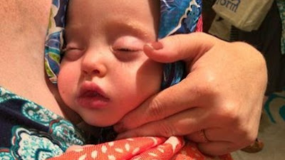 POSICIONES ADECUADAS E INADECUADAS DEL PORTABEBE Y RECOMENDACONES DE SEGURIDAD EN PORTABEBES