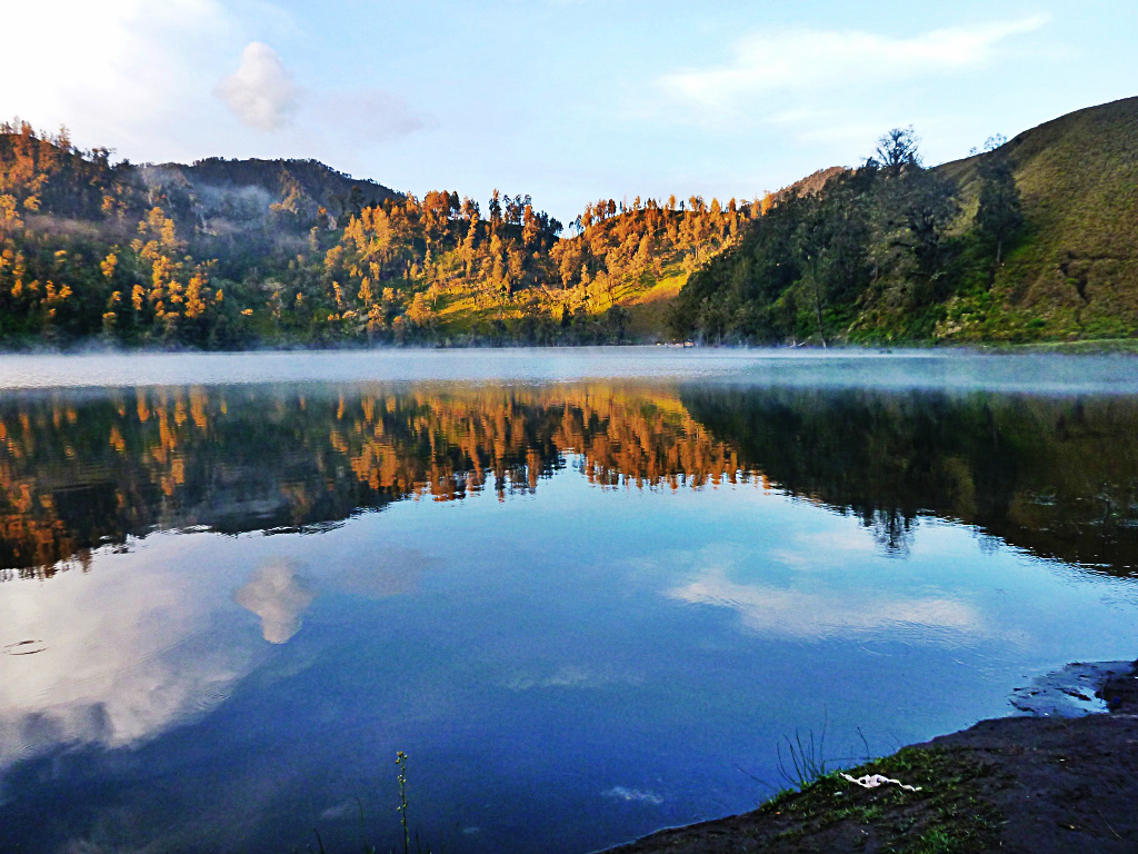 TrickAndy Foto Pemandangan Alam Indonesia yang Bikin Adem TrickAndy Foto Pemandangan Alam Indonesia yang Bikin Adem