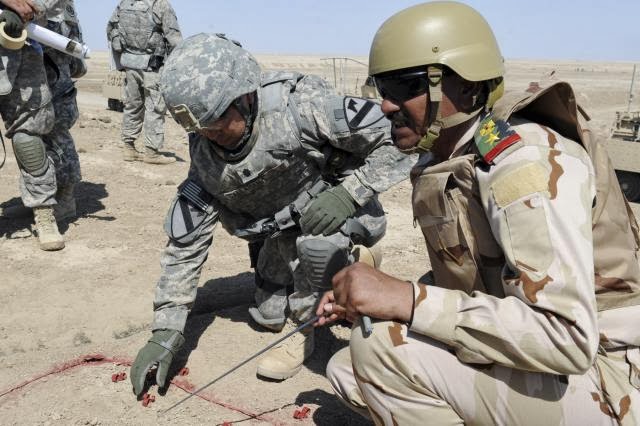 US Army working With Iraqi Army