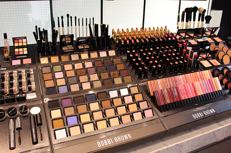 Bobbi Brown Makeup Lesson - A LITTLE OBSESSED