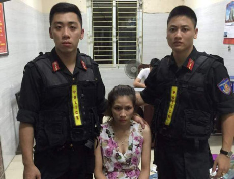 Loi dung mua EURO de van chuyen ma tuy - Anh 2