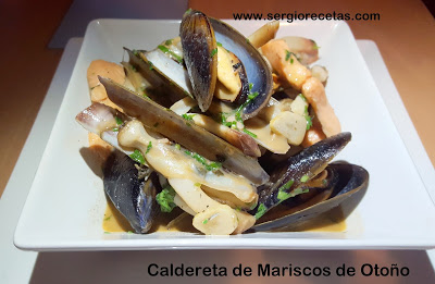 http://www.sergiorecetas.com/2016/09/caldereta-de-pescado-y-mariscos-de-otono.html