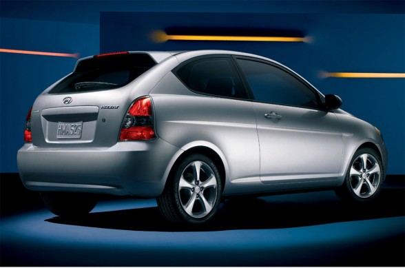 Information about Vehicle: 2010 Hyundai Accent Fuel Consumption