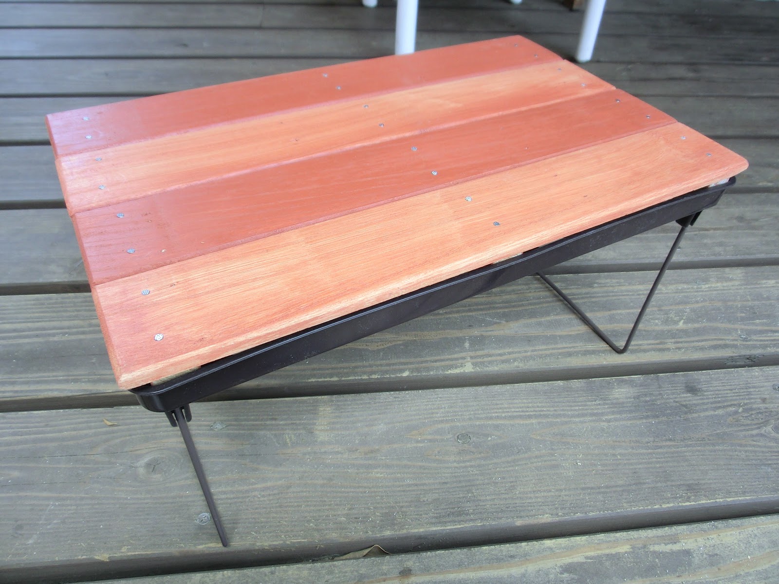 染井吉野 程々の家暮らし方鑑賞マニュアル～100均でアウトドアテーブルをDIY