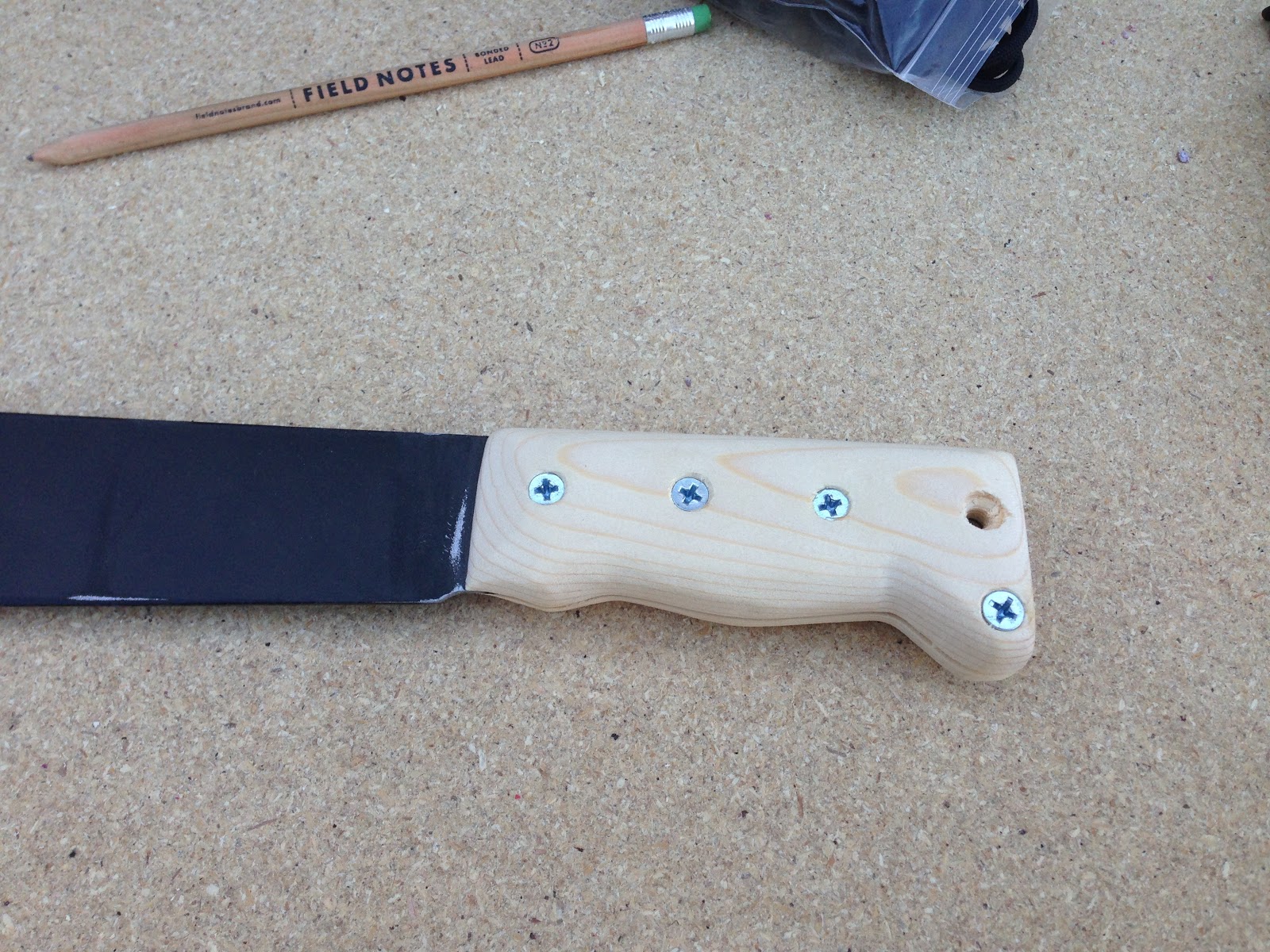 a Memphis Traveler DIY Machete Handle Upgrade