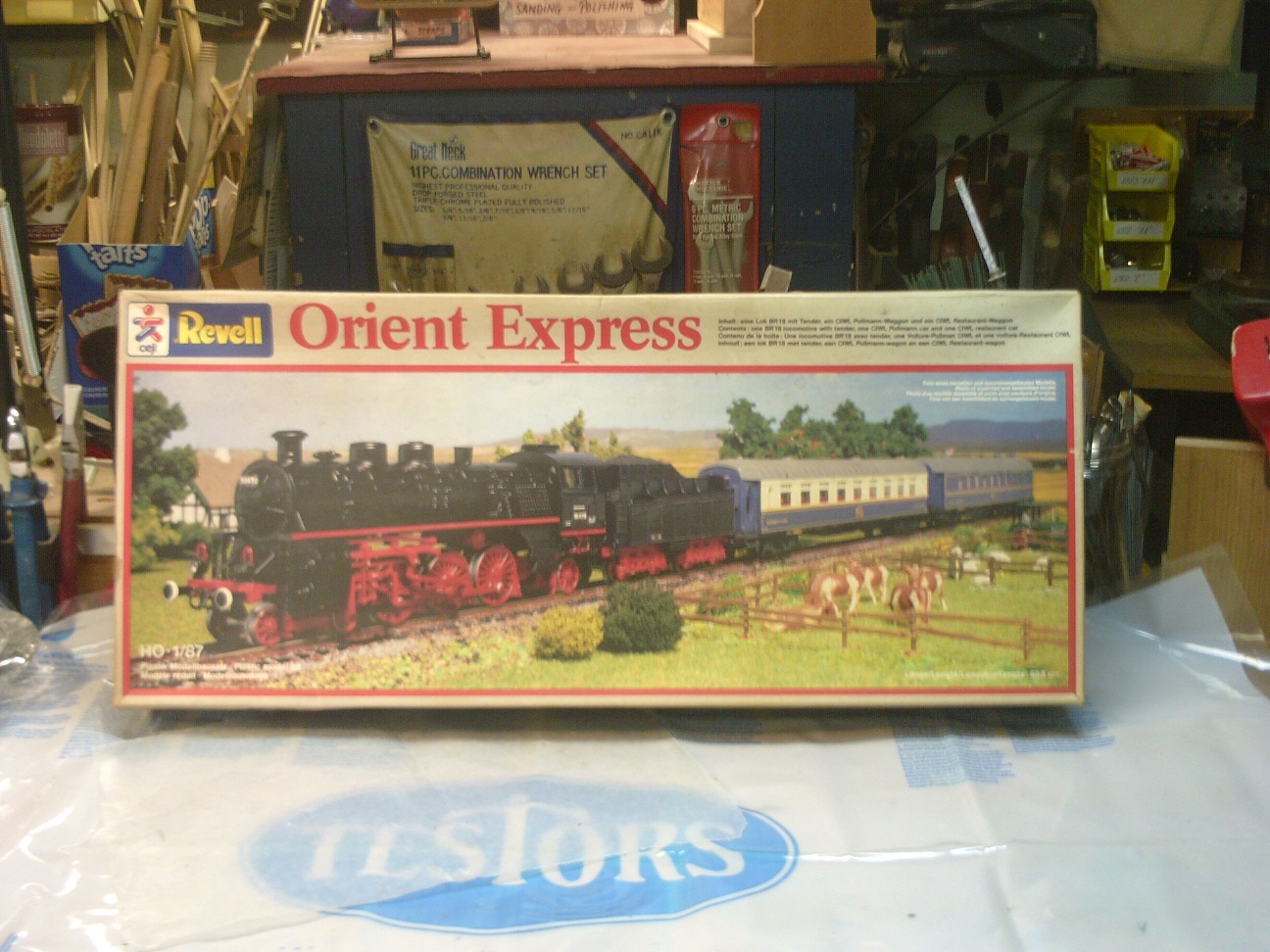 HO Scale Orient Express Model Kit