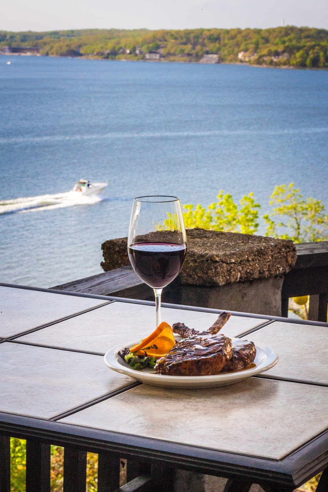 Lake of the Ozarks Vacation Rentals: 3 Reasons to Visit the Lake of the