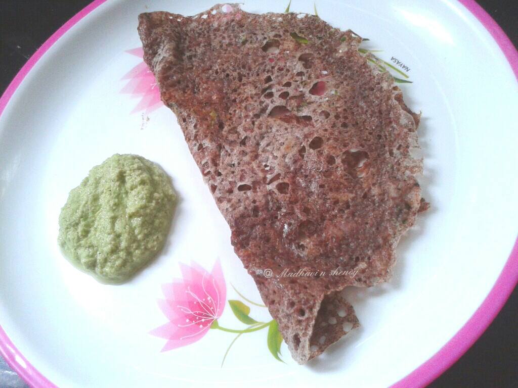 Madhavi 's cooking Ragi Rava Dosa with Coriander Leaves Chutney