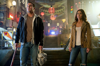 Megan Fox and Stephen Amell star in Teenage Mutant Ninja Turtles Out of the Shadows
