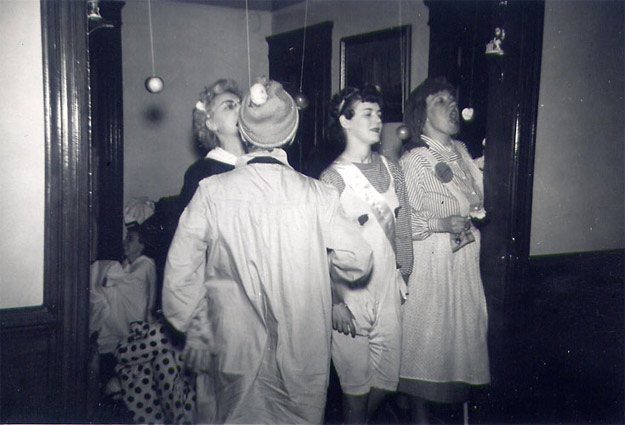 Funny Vintage Halloween Party Snapshots ~ vintage everyday