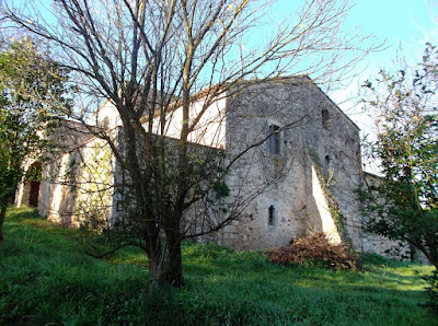Rutes a peu de petit desnivell prop de Girona 89. Castells de Celrà