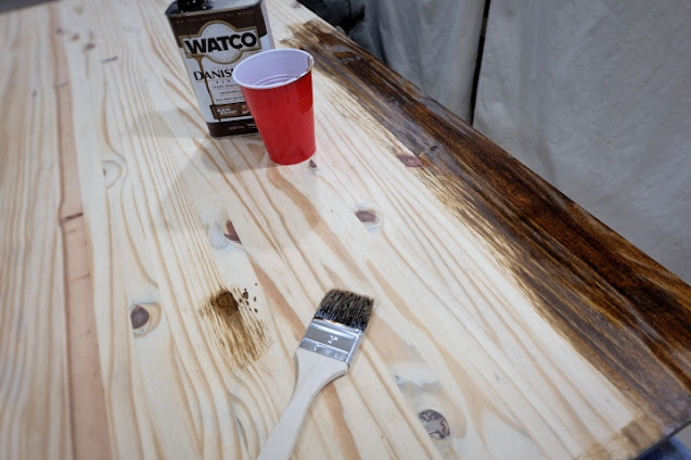 staining the wood top
