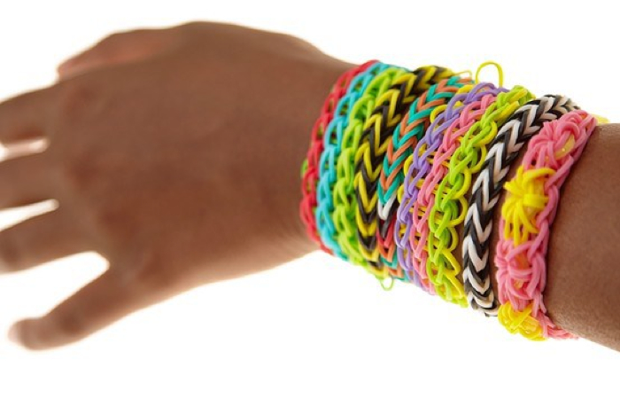 rubber bands into bracelets