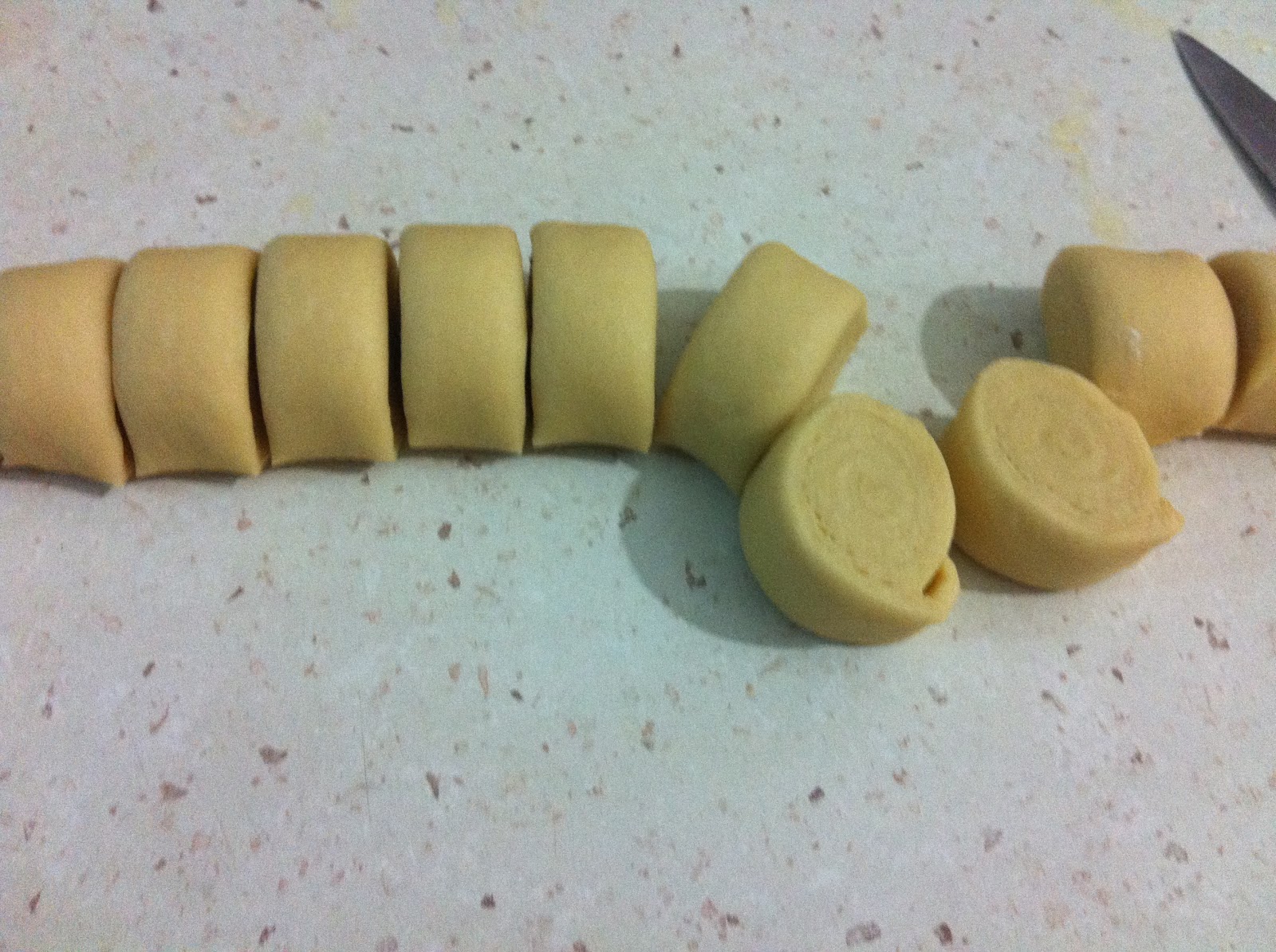 Filizza Ev Yapımı Doğal Ürünler Mayalı İstiridye Börek