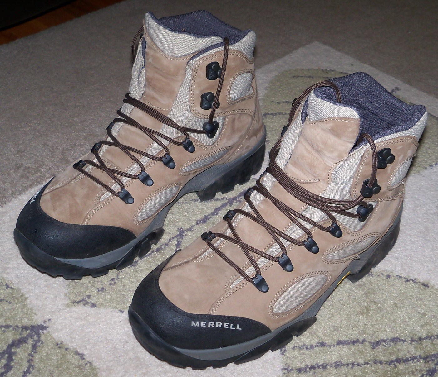 Survival of the Fittest: Merrell Sawtooth Mid Weight Hiking Boot Review