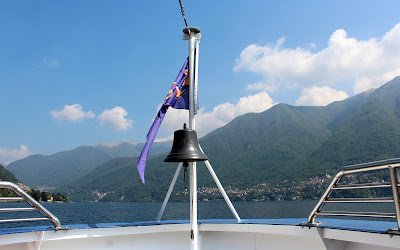 En barco por el Lago de Como
