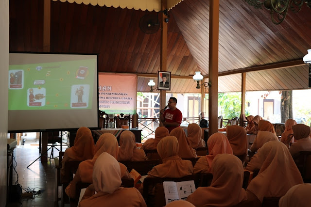 PKK%2BDharma%2Bwanita%2Bjepara