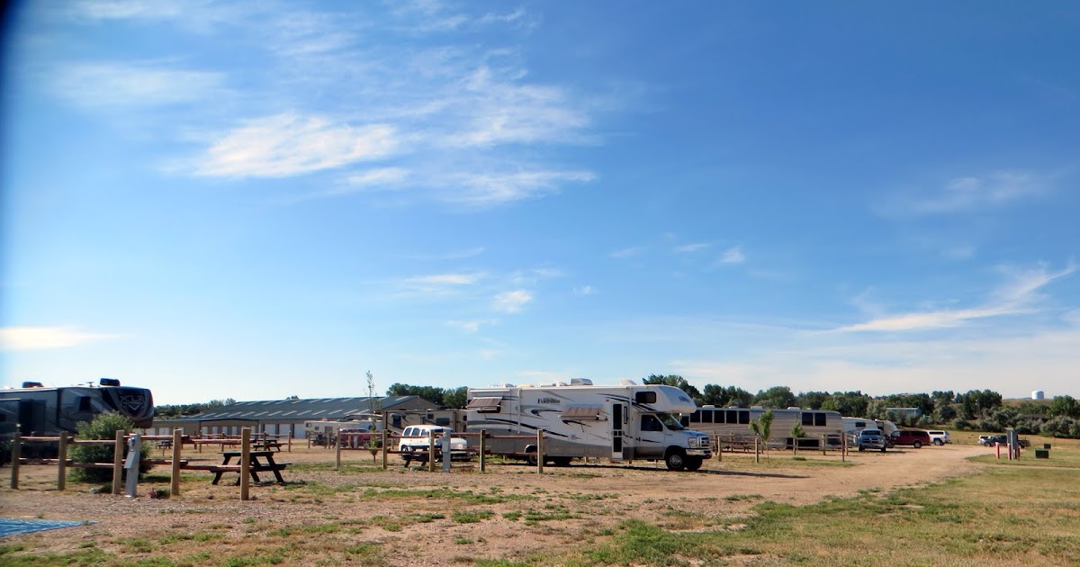 Bob and Linda's RV Travels 3. Platte River Campground Glenrock WY