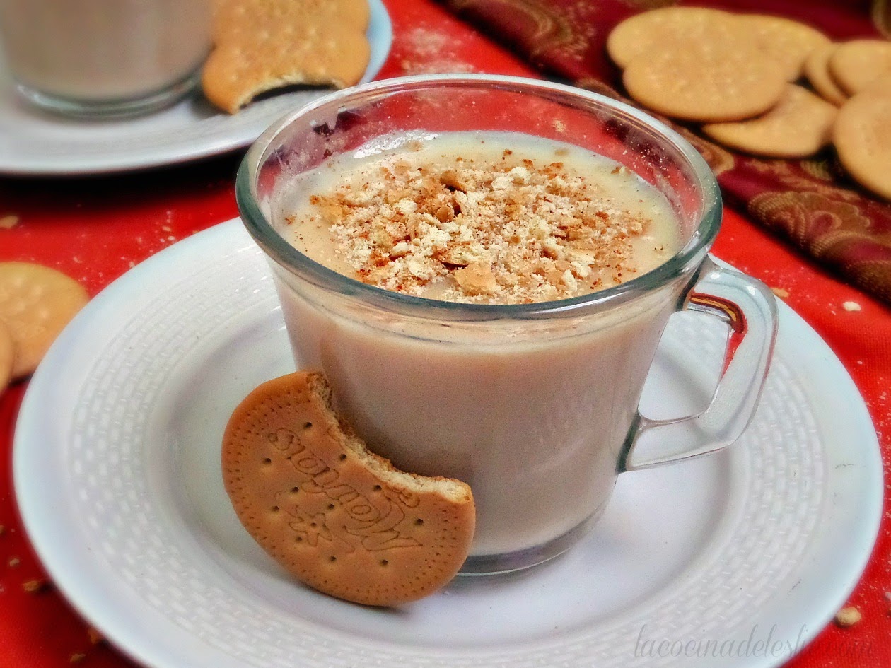 Cookie Atole made with Marias Cookies - lacocinadeleslie.com 