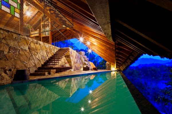 Spa resort “The Tent” is built on a steep slope